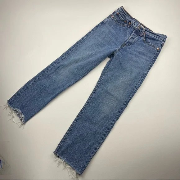 Levi’s WEDGIE STRAIGHT WOMEN'S JEANS SIZE 27 - Picture 2 of 6